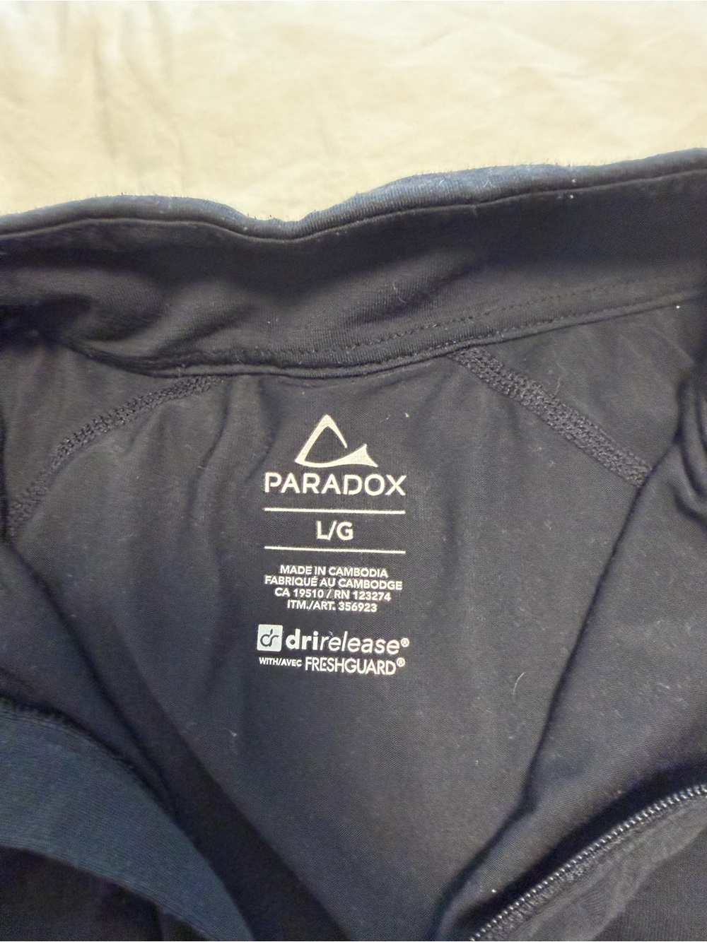 Paradox mens top